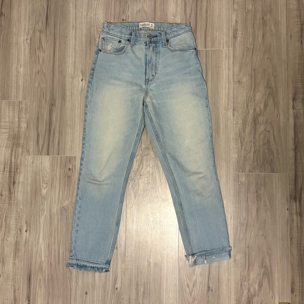 Abercrombie & Fitch High Rise Distressed Mom Jeans